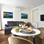 D&a Luxury With Free Parking *