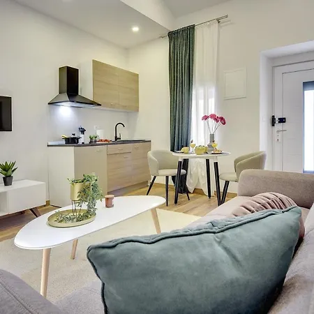 D&a Luxury With Free Parking Apartament