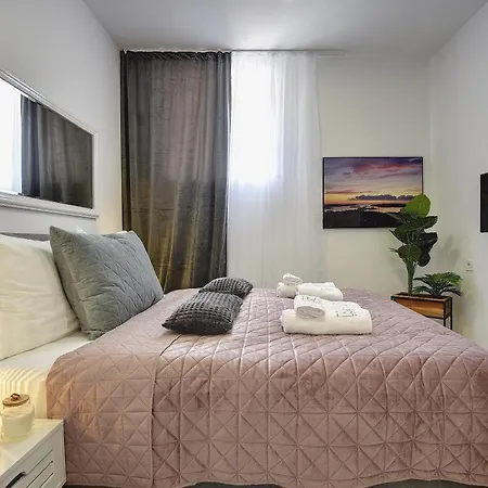 D&a Luxury With Free Parking Appartement Pula