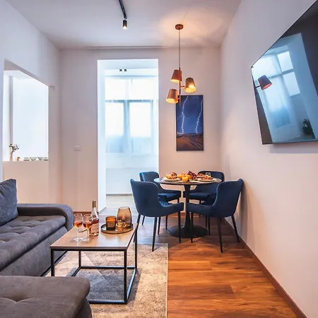 Apartmán D&a Luxury With Free Parking