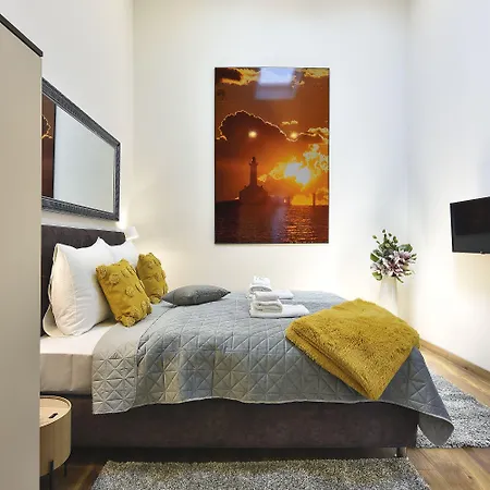 Lägenhet D&a Luxury With Free Parking