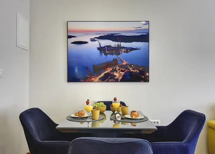 D&a Luxury With Free Parking Πούλα