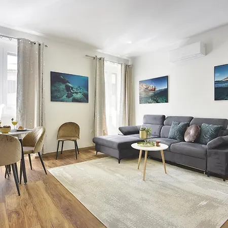 D&a Luxury With Free Parking * Pula