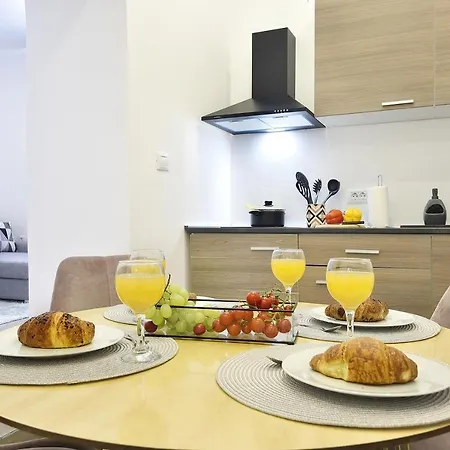 Apartment D&a Luxury With Free Parking *
