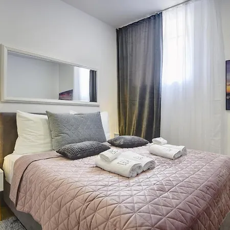 D&a Luxury With Free Parking Apartment Pula