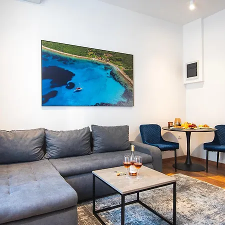 D&a Luxury With Free Parking Apartment Pula