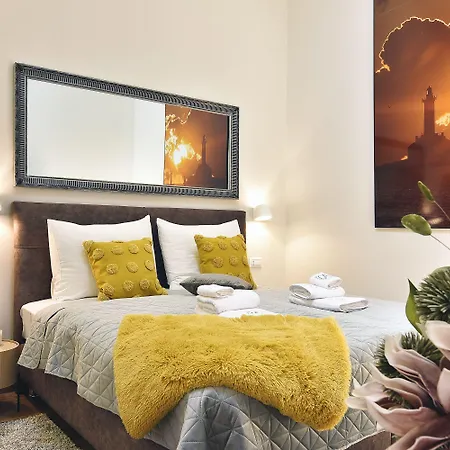 Lejlighed D&a Luxury With Free Parking Pula