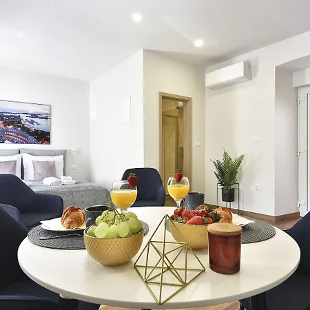 D&a Luxury With Free Parking * Pula