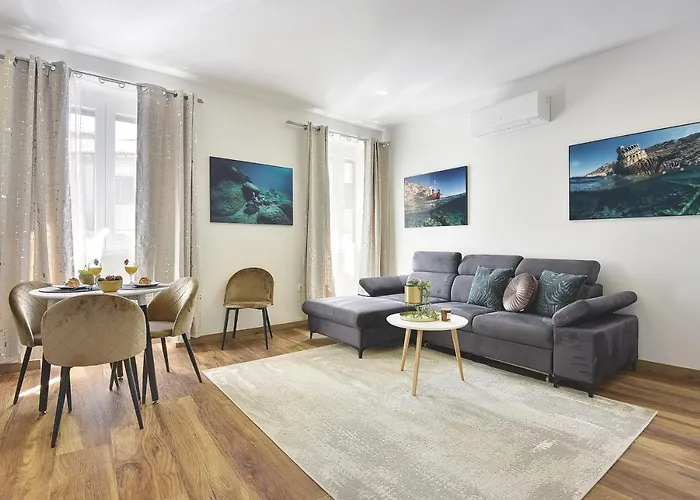 D&a Luxury With Free Parking * Pula