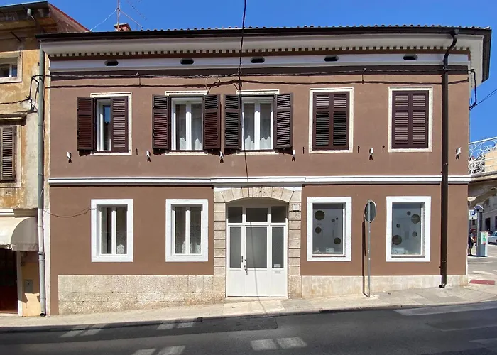 D&a Luxury With Free Parking * Pula