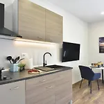 D&a Luxury With Free Parking Appartamento