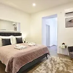 D&a Luxury With Free Parking Pola