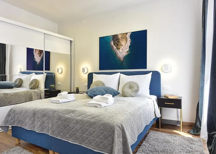 D&a Luxury With Free Parking 아파트 풀라