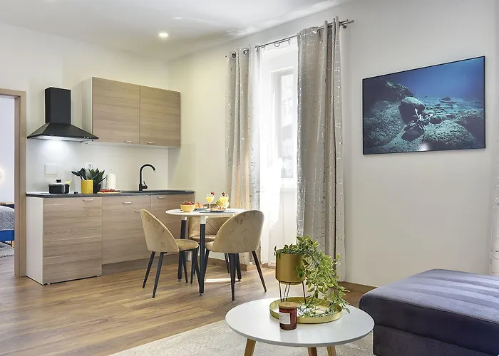 아파트 D&a Luxury With Free Parking 풀라